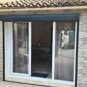t2-independant-le-beausset.fr-provencehotel.com/